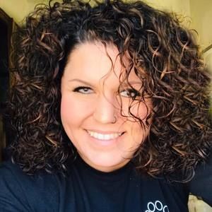 Meet your Posher, Gina